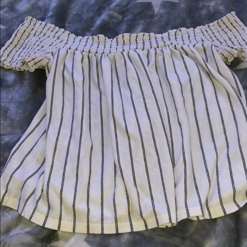 american eagle shirt